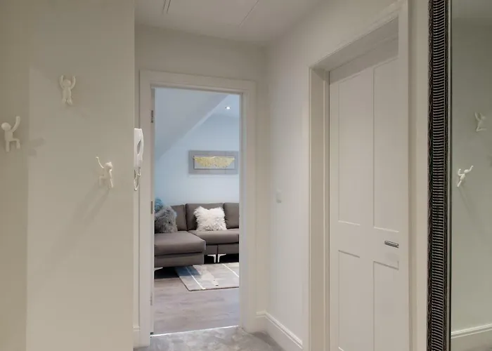 Franklin Rise By Serviced