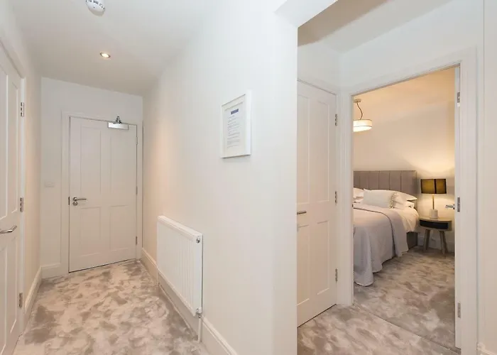 Franklin Rise By Serviced