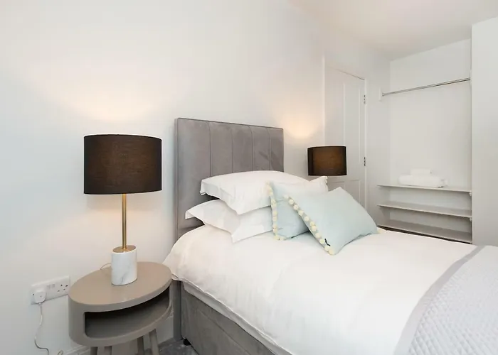 Franklin Rise By Serviced Lägenhet *